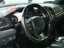 کرایسلەر 300